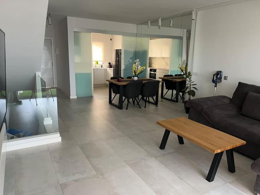 סנטה קרוז דה טנריף Casa Adosada De Lujo Con Piscina Y Vistas Al Mar מראה חיצוני תמונה
